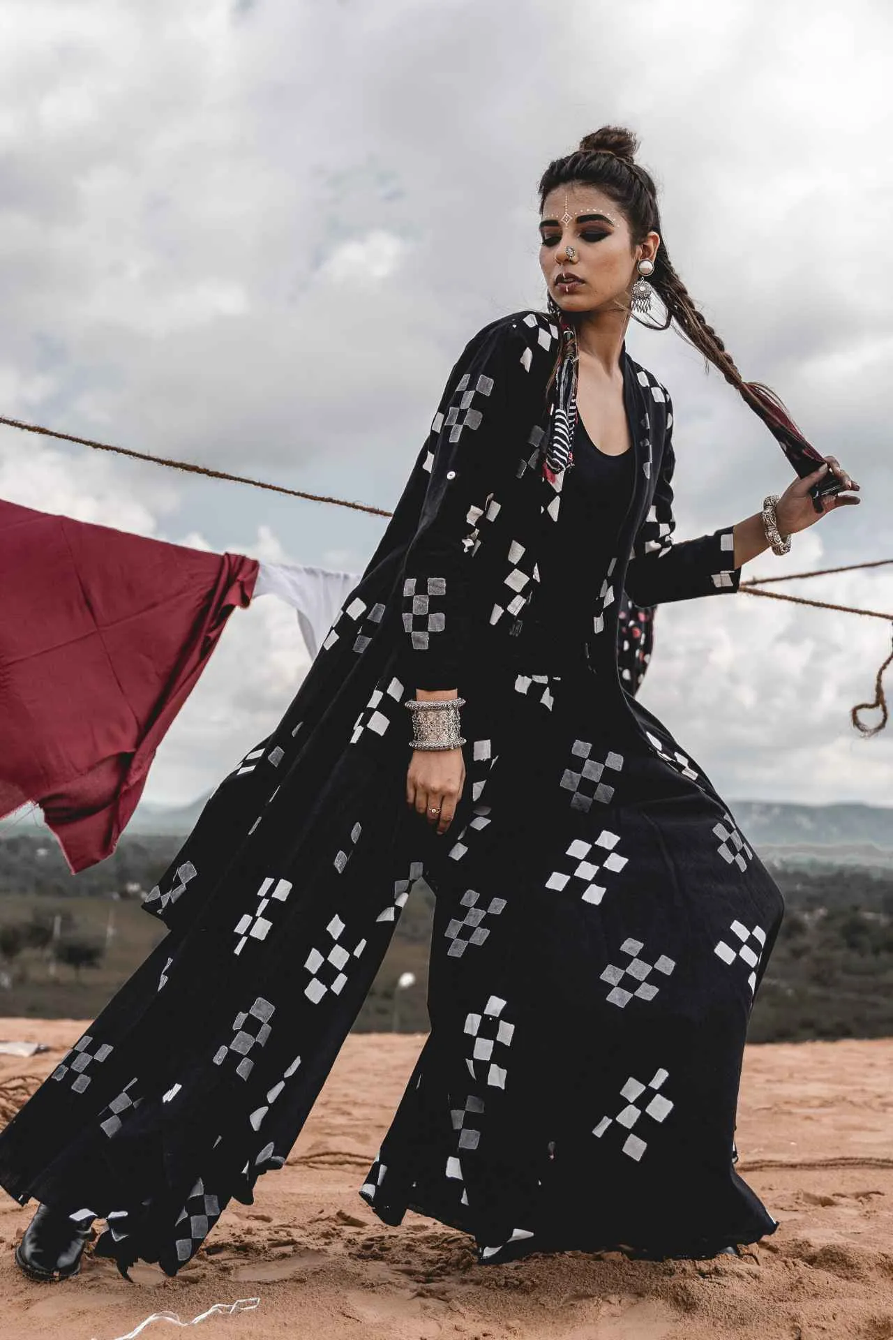 Cape With Elephant Pants - Set Of 2